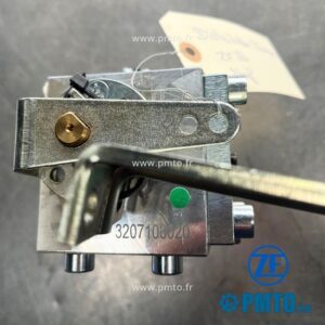 Distributeur mécanique ZF 3207108020 Déclassé (Mechanical Distributor MB 15-2)